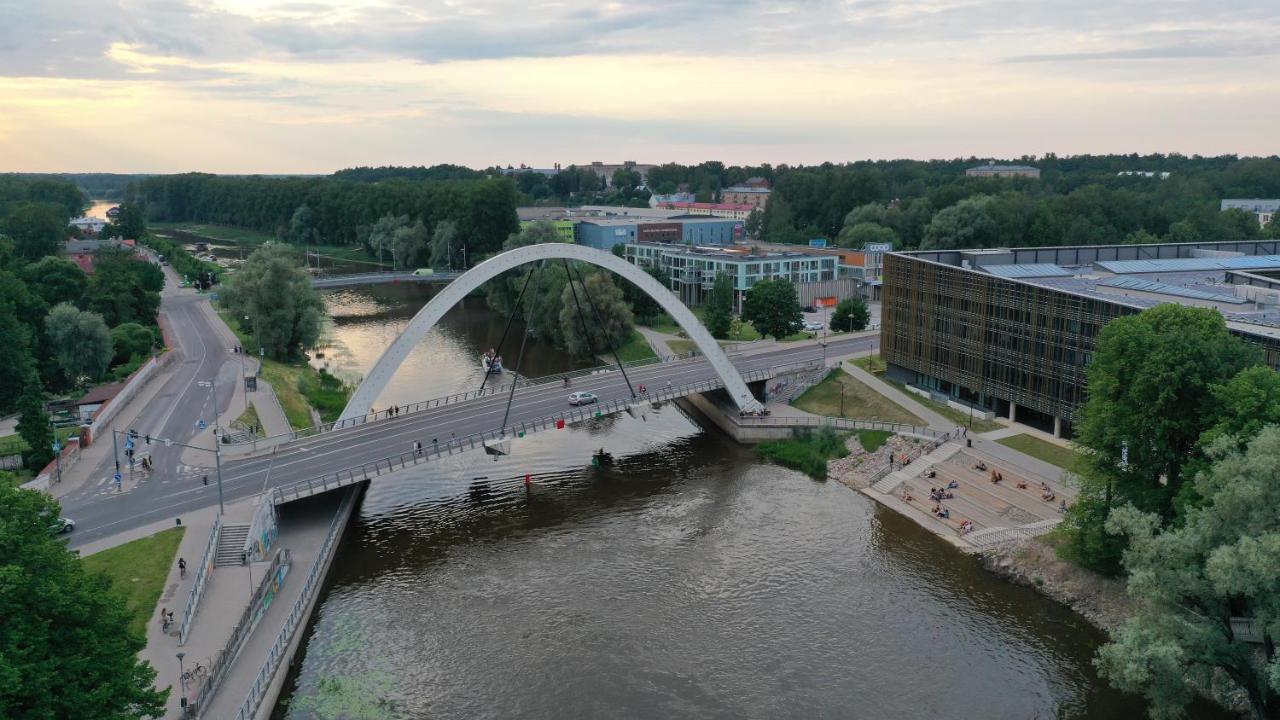Over The River Apartment Tartu Eksteriør bilde